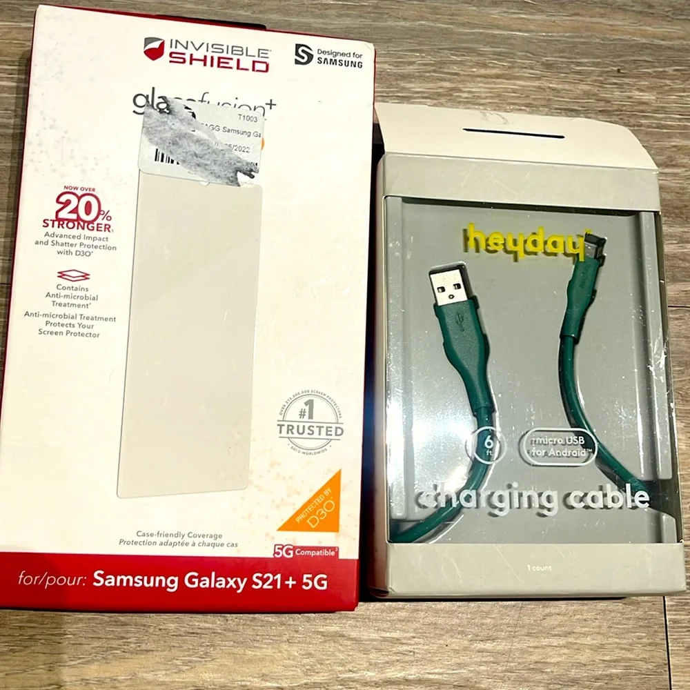 Android charger and Samsung galaxy S21 + 5G screen protector